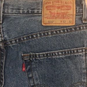 Men’s Levi 550 relaxed fit jeans